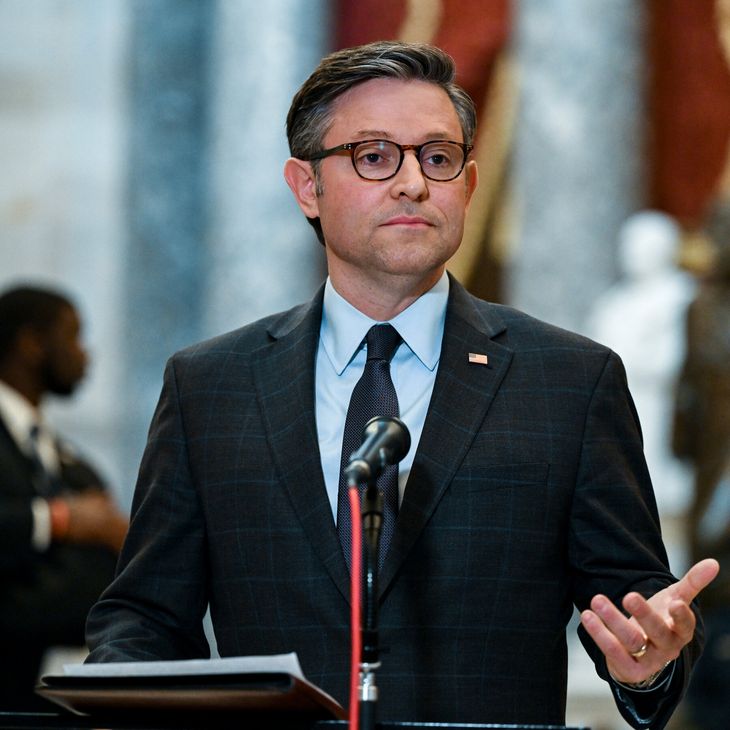 Mike Jonhson, el Vocero de la Cámara Baja es otro de los Cristianos sionistas que integran el Gobierno de Donald Trump. Esta entre los que promueven la eliminación de la designación de Palestina como tal y su reemplazo por los nombres de Samaria y Judea. Mike Jonhson, el Vocero de la Cámara Baja es otro de los Cristianos sionistas que integran el Gobierno de Donald Trump. Esta entre los que promueven la eliminación de la designación de Palestina como tal y su reemplazo por los nombres de Samaria y Judea.