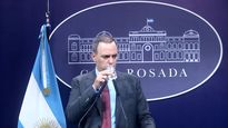 Manuel Adorni desmintió las versiones sobre el traslado del oro al exterior.&nbsp;