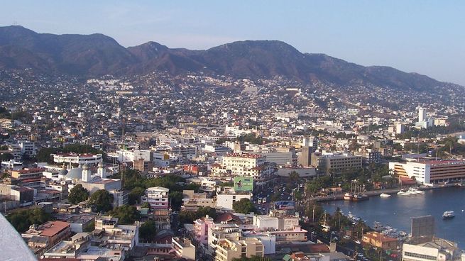 Acapulco recibirá la fuierza del huracán Erick.