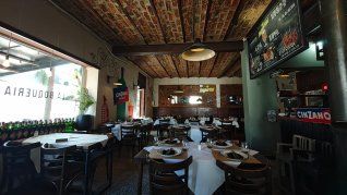 La Boquería fusiona lo mejor de la parrilla argentina con sabores clásicos de la cocina española.
