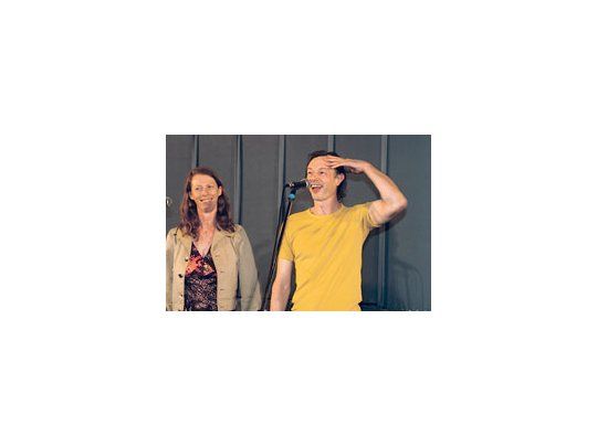 Fiona Gordon y Dominique Abel durante la presentación en Pinamar de «Rumba», película que aplaudió intensamente el público.