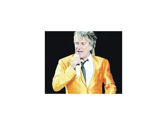Rodeado de bellos jóvenes de ambos sexos que, además, son respetables instrumentistas, Rod Stewart ofreció en Vélez una larga lista de hits que su público conoce de memoria.