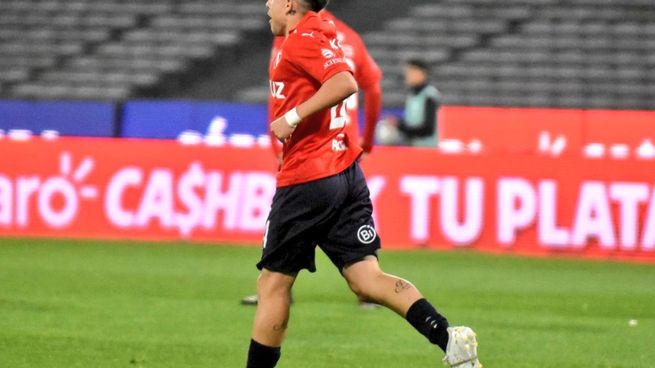 Independiente goleó 3-0 a Godoy Cruz por la Copa Argentina.