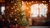 El árbol de Navidad se suele armar el 8 de diciembre, fecha que celebra a la Inmaculada Concepción de la Virgen María.