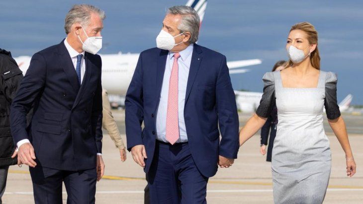 Alberto Fabiola llegada a Francia.jpg