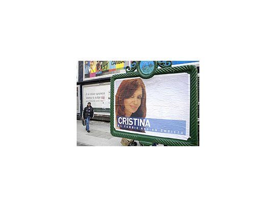 Afiches de Cristina Kirchner.