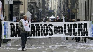 El gremio sostuvo que la medida tendría impacto sobre las economías regionales, al afectar tareas vinculadas al funcionamiento territorial del organismo monetario. El gremio sostuvo que la medida tendría impacto sobre las economías regionales, al afectar tareas vinculadas al funcionamiento territorial del organismo monetario.