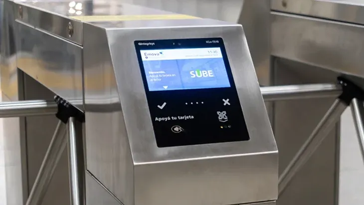 Los metrodelegados denuncian descuentos salariales y responsabilizan a la concesionaria por el conflicto. Los metrodelegados denuncian descuentos salariales y responsabilizan a la concesionaria por el conflicto.