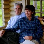 Maxwell se niega a declarar sin la clemencia de Donald Trump. Maxwell se niega a declarar sin la clemencia de Donald Trump.