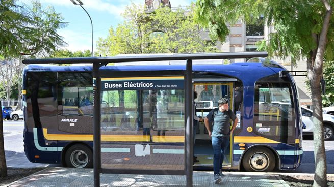 Los buses eléctricos comenzarán a funcionar este miércoles.