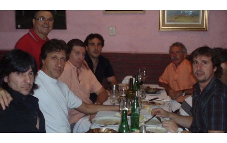 Una de las cenas de los dirigentes en el restaurante La famiglie.