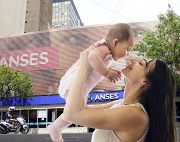 El monto de la AUH se incrementará un 4,6% interanual. El monto de la AUH se incrementará un 4,6% interanual.