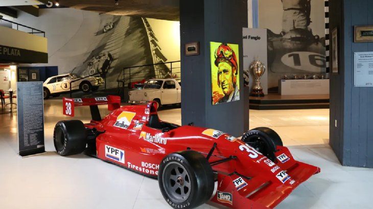 El museo es una de las edificaciones más importantes del país. El museo es una de las edificaciones más importantes del país.