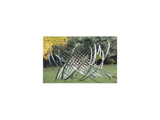 “Trama VI”,  obra de Marina Papadopoulus ganadora del Premio Adquisición en el apartado escultura de los galardones que otorga la Academia Nacional de Bellas artes.
