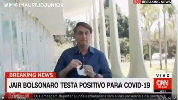 Video: El insólito gesto de Bolsonaro ante la prensa y la inmediata reacción de los periodistas