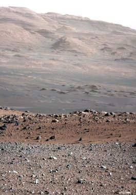 Una de las fotos en alta definición que tomó el Curiosity desde la superficie de Marte.