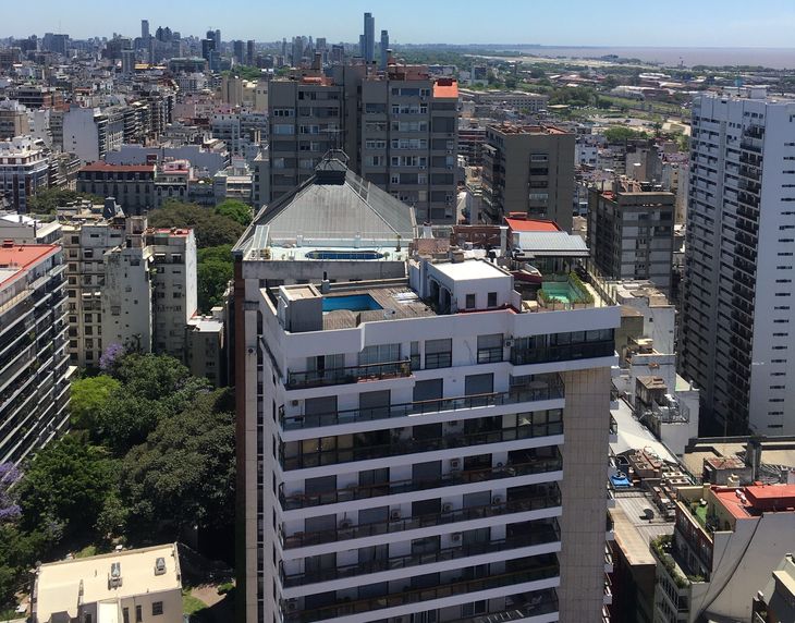 Vista hacia el norte porteño y el río Vista hacia el norte porteño y el río