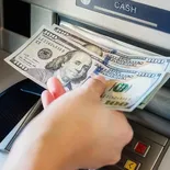 Para reducir costos, lo ideal es llevar efectivo desde el lugar de origen y usar cajeros dentro de bancos reconocidos. Para reducir costos, lo ideal es llevar efectivo desde el lugar de origen y usar cajeros dentro de bancos reconocidos.