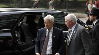 Jamie Dimon, CEO de JP Morgan, encabezó en el Teatro Colón un encuentro con empresarios, funcionarios y referentes del mundo financiero internacional. Jamie Dimon, CEO de JP Morgan, encabezó en el Teatro Colón un encuentro con empresarios, funcionarios y referentes del mundo financiero internacional.