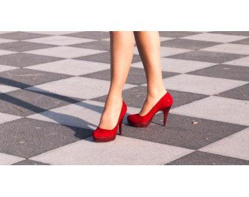 Un buen par de zapatos planos no solo te mantendrá cómoda, sino que también elevará cualquier look. Un buen par de zapatos planos no solo te mantendrá cómoda, sino que también elevará cualquier look.