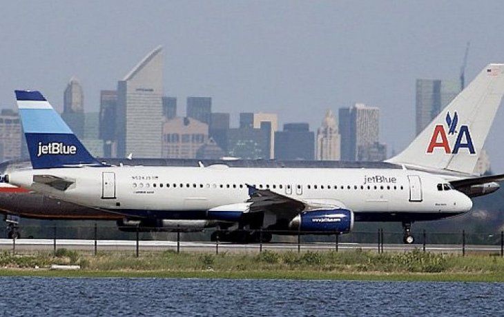 El acuerdo con JetBlue ayudará a American, que tiene una importante presencia en la región central del país, a ganar relevancia en Nueva York y Boston.&nbsp;