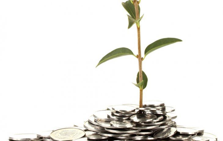 el mercado se tine de verde, con paneles, indices y bonos