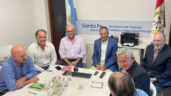paritarias: ofrecieron un 33,5% de aumento para los docentes en santa fe