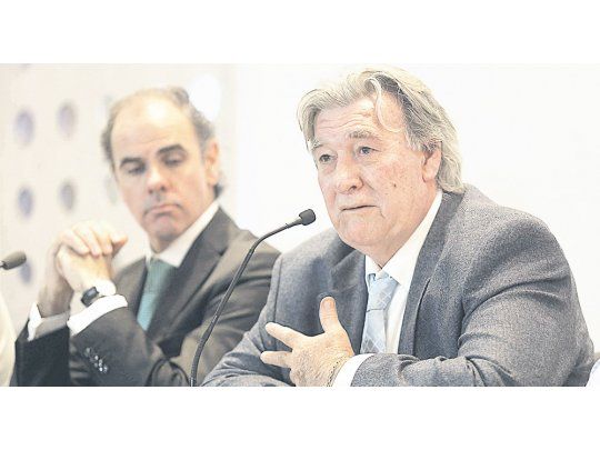 Cabezas visibles. Armando Pérez y el abogado Javier Medín son los que informan las decisiones de la Comisión Normalizadora, pero los dirigentes creen que el que manda en realidad es Fernando Marín.
