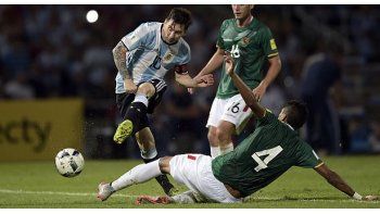ámbito.com | Messi anotó de penal ante Bolivia