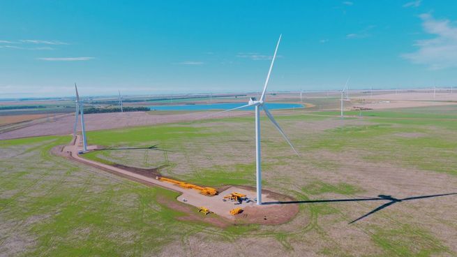 Energía eólica. Vestas produce torres eólicas con sus partners locales en Esperanza (Santa Fe) y Florencio Varela para el mercado nacional y exportación.