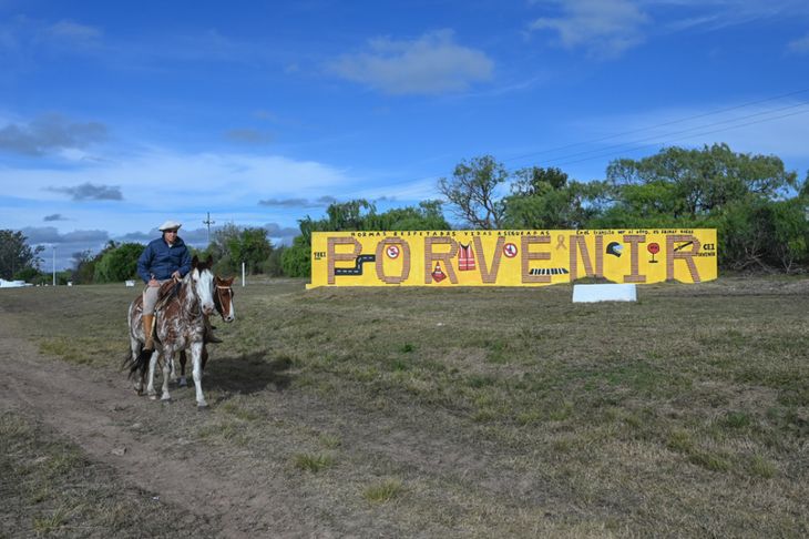 Porvenir se sumó a la red de fibra óptica. Porvenir se sumó a la red de fibra óptica.