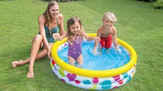 Las inflables son una de las grandes alternativas para que los más chicos combatan el calor. Las inflables son una de las grandes alternativas para que los más chicos combatan el calor.