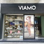 La empresa llegó a tener más de 25 locales. La empresa llegó a tener más de 25 locales.