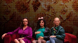 &nbsp;Graciela Stefani, Miriam Odorico y Dalma Maradona, En Timbre 4.&nbsp;