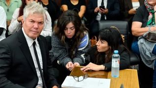 Leopoldo Luque mostró imágenes de la autopsia, Gianinna se descompensó y suspendieron la audiencia. Leopoldo Luque mostró imágenes de la autopsia, Gianinna se descompensó y suspendieron la audiencia.