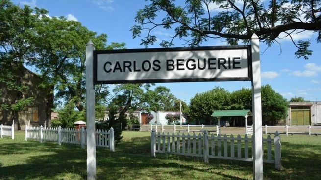 Carlos Beguerie, con su estética única y espíritu de pueblo, se transforma en un imán del turismo rural gracias al impulso de sus propios vecinos.