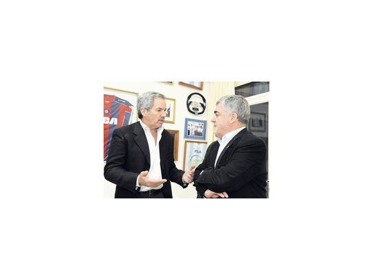 Felipe Solá y Mario Das Neves se vieron el fin de semana en Chubut para acordar un esquema de unidad como parte del plan del PJ anti-K.