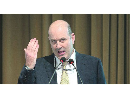 Equilibrio. Deberá seguir buscándolo el titular del BCRA, Federico Sturzenegger, entre tasas, inflación y crecimiento económico.