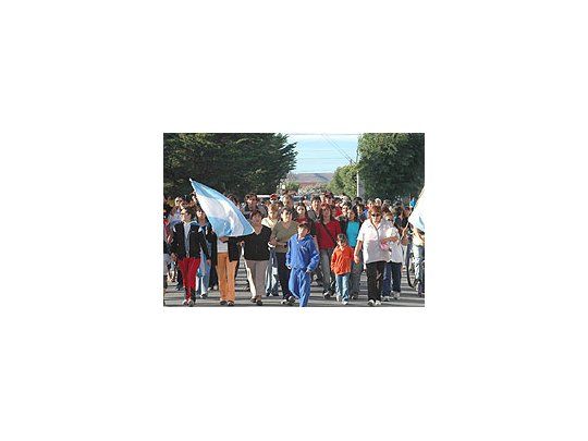 Los familiares se movilizaron en repudio a las actuaciones policiales.