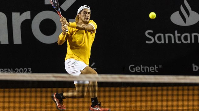Báez no pudo con el chileno Jarry y cayó en cuartos de Río de Janeiro.