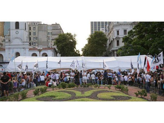 Manifestantes reclaman en Plaza de Mayo por la liberación de Milagro Sala