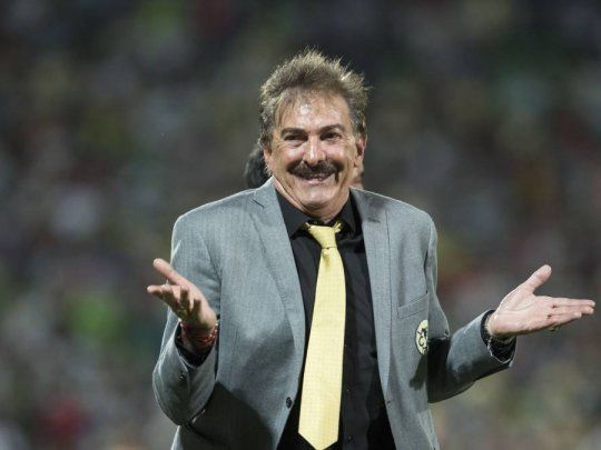 Ricardo La Volpe reapareció muy provocativo: aseguró que a este Boca lo dirige de taquito