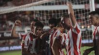 Estudiantes venció a Vélez y está en zona de Libertadores.