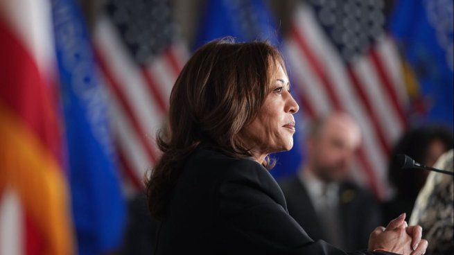 Kamala Harris apunta contra Donald Trump en el cierre de camapaña.&nbsp;