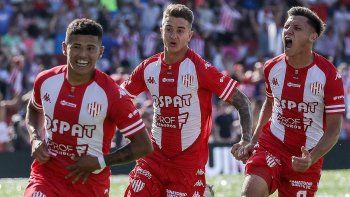 Unión le ganó a Colón el clásico y se metió en la Sudamericana.