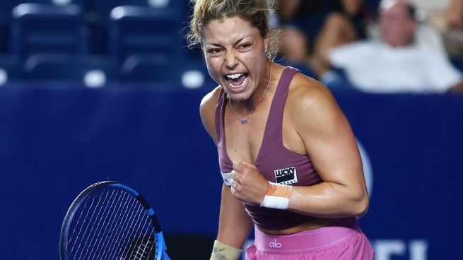 La mexicana Renata Zarazúa hizo historia este lunes 25 de agosto en el US Open al vencer a la 6ta. sembrada del torneo, la local Madison Keys.&nbsp; La capitalina logró su primer triunfo ante una jugadora del Top 10.