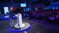 El debate político se coló en el foro AmCham.