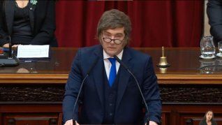 Milei insiste con la eliminación de las PASO y apela a la Ficha Limpia para sumar votos. Milei insiste con la eliminación de las PASO y apela a la Ficha Limpia para sumar votos.