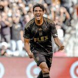 Carlos Vela amasauna enorme fortuna. Carlos Vela amasauna enorme fortuna.
