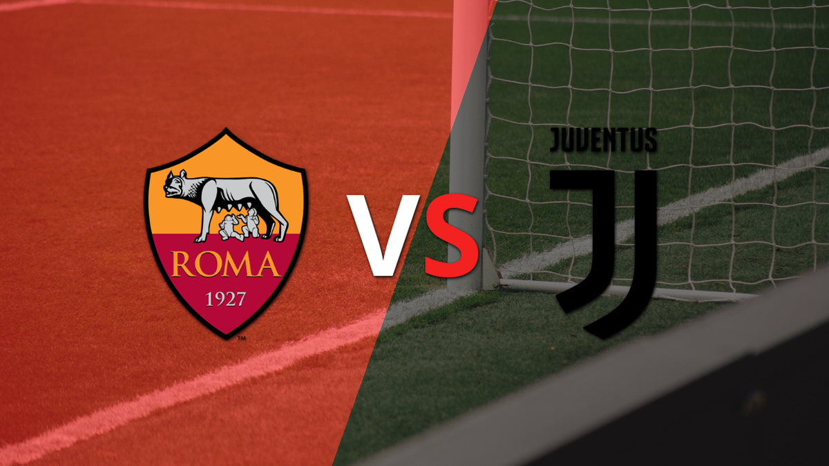 Roma and Juventus begin to play the second half for the tiebreaker